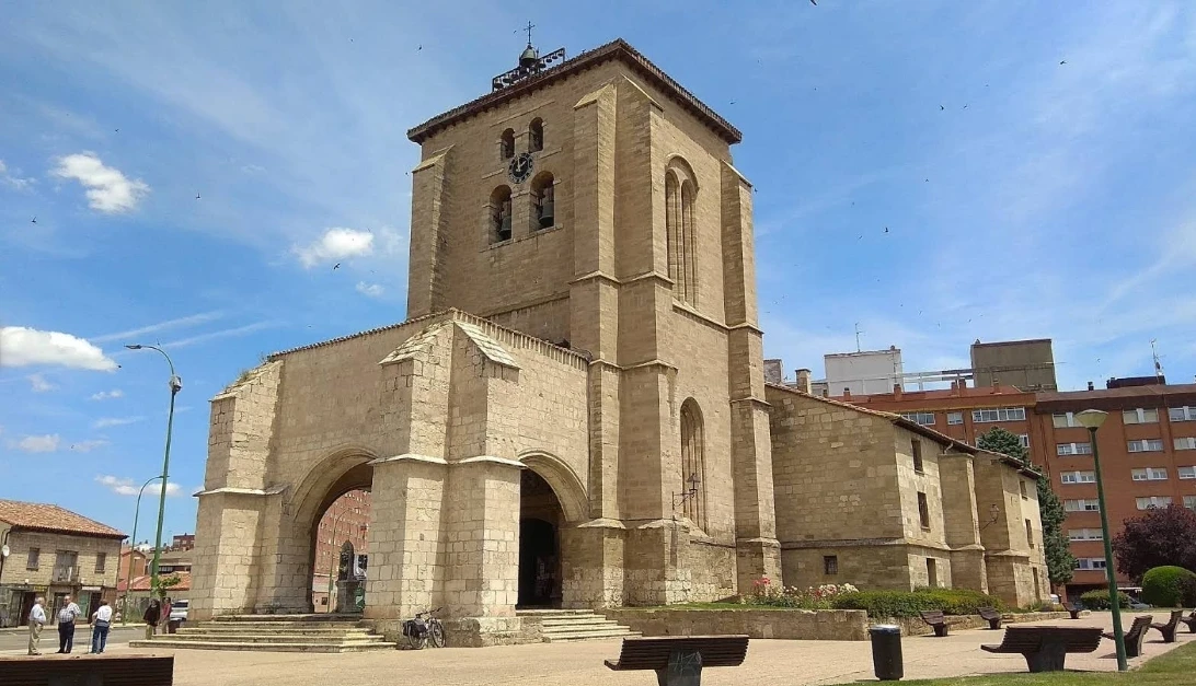 Exterior Iglesia Antigua
